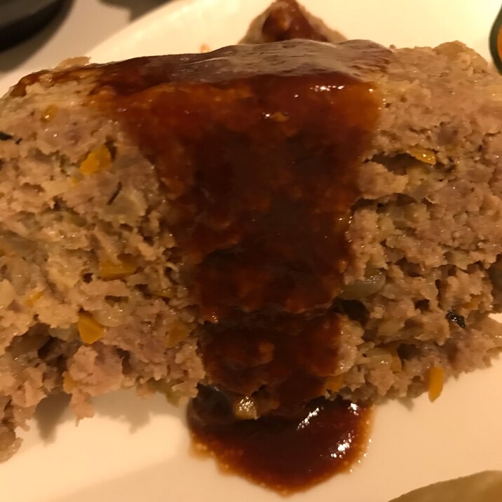 肉厚ミートローフ